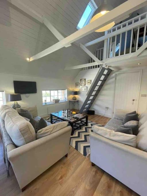 Apartamento The Coach House Alderbury Exterior foto