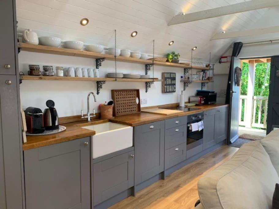 Apartamento The Coach House Alderbury Exterior foto